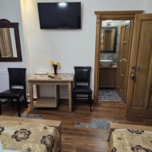 Luxury Triple Room
