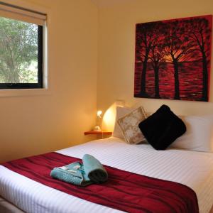 Retreat One-Bedroom Cottage