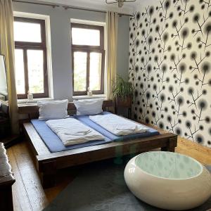 Double Room with Shared Bathroom