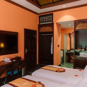 Deluxe Twin Room and 60 minuties spa treatment