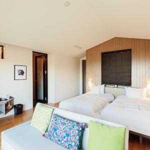 Deluxe Twin Room with Sea View