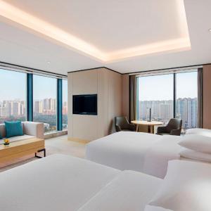 Business Deluxe Twin Room