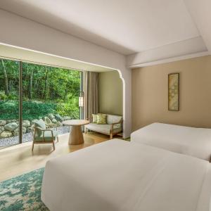 Superior Twin Room with Garden View