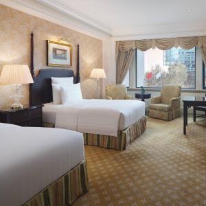Ritz Carlton Club Room, 2 Double Beds