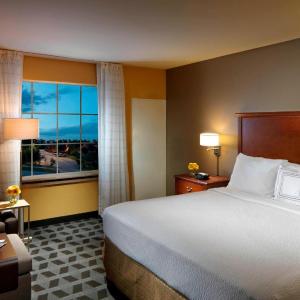 King Studio Suite