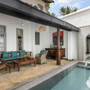 Suite with Pool