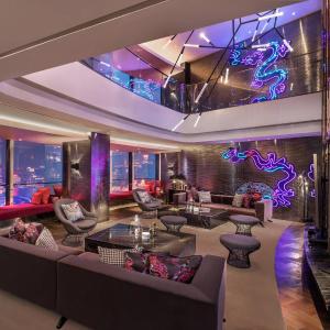 Presidetial King Suite