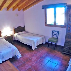Two-Bedroom Apartment with Balcony