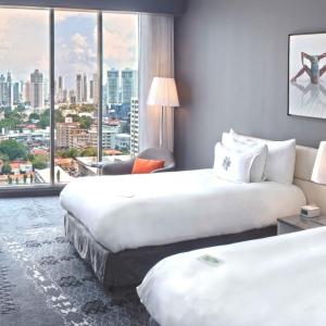 Deluxe 2 Double City View, Guest room, 2 Queen, City view