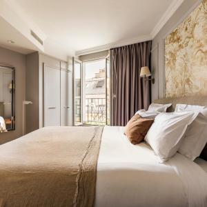 Elegance Room with balcony