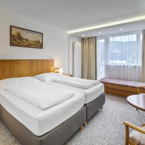 Classic Double Room with Balcony