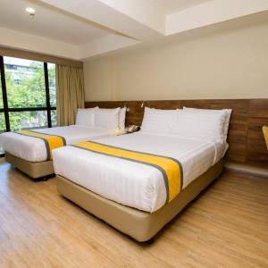 Premier Double Room with Two Double Beds - Non-Smoking