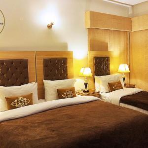 Triple Room with Private Bathroom
