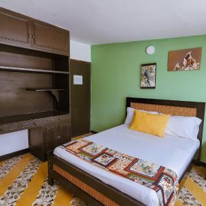 Double Room with Shared Bathroom