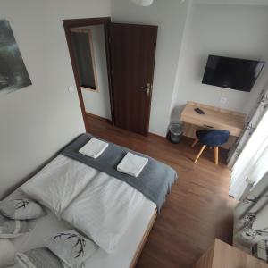 Suite with Garden View