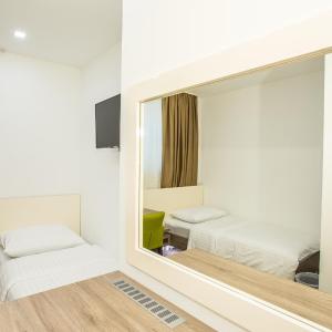 Single Room with Terrace