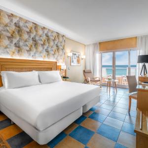 Double or Twin Room with Sea View (2 Adults + 1 Child)