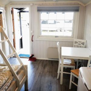 Cottage without Bathroom