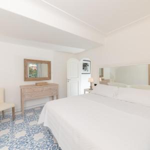 Junior Suite with Garden View