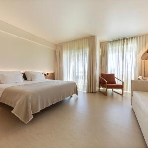 Premium Suite with Sea View