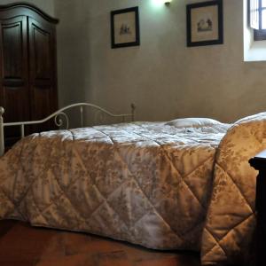 Small One-Bedroom Apartment - Ground Floor