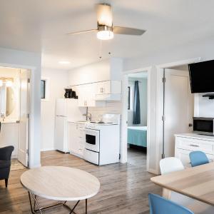Two-Bedroom Suite