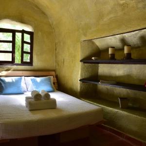 Four Bedroom Villa with Private Hot Tub