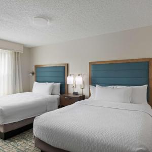 One Bedroom Suite with Two Queen Beds and Separated living area