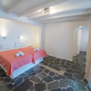 Apartment (4 Adults)