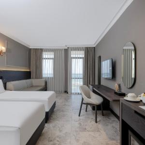 Superior Room with Sea View