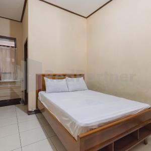 Standard Double Room with Fan
