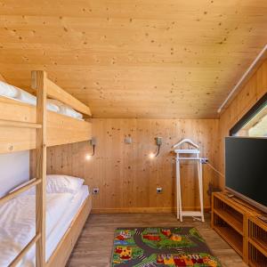 Premium Chalet 7 with Infrared Sauna & Whirlpool