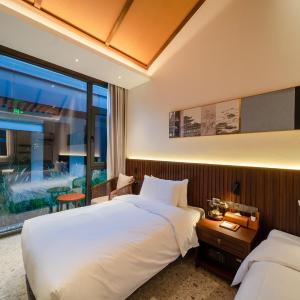 Twin Room with Garden View