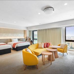 Junior Suite (2 Adults) - Non-Smoking