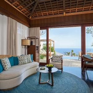 One Bedroom - Cliff Pool Villa with Ocean View