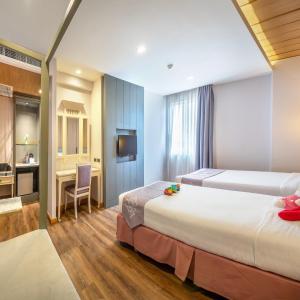 Superior Twin Room