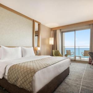 Double Room with Sea View - Mobility Access/Non-Smoking