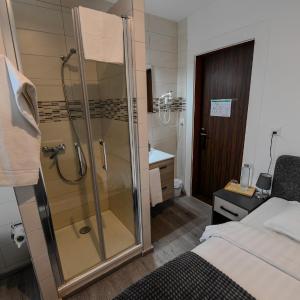 Small Single Room