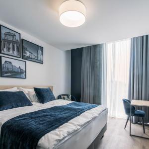 Double or Twin Room with Private Bathroom