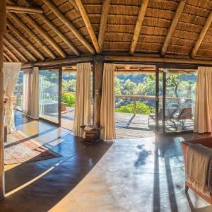 Rock Lodge Suite with View