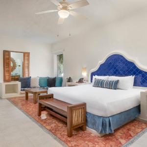 Master Suite with Plunge Pool