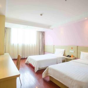 Mainland Chinese Citizens - Special offer Twin Room
