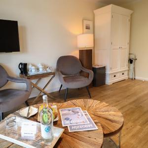 Small Wellness Suite with Balcony