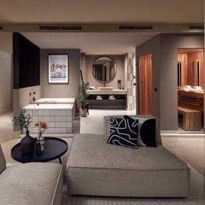 Ibiza Suite