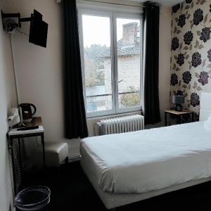 Single Room with Lake View