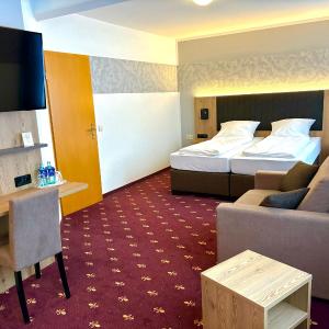 Large Double Room