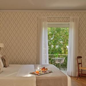 Cottage with Garden View