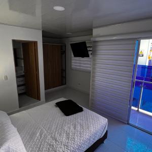 Queen Room with Pool View