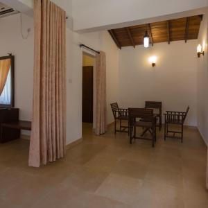 Chalet (2 Adults)
