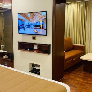 Deluxe Room - Book & Unlock Exclusive Offers